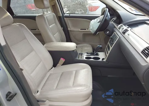 2009 Mercury Sable Premier from USA, damaged, VIN 1MEHM42W59G632060